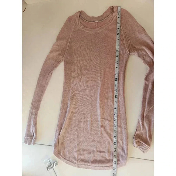 Lululemon Sunshine Coast Long Sleeve Sweater Mink Berry Pink Size 2. - Picture 5 of 5